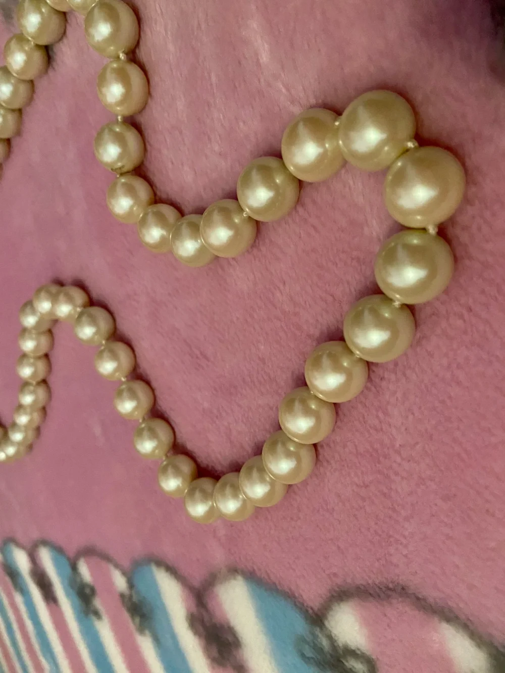 XL extra long Wrapped up big GLASS pearls New With Box